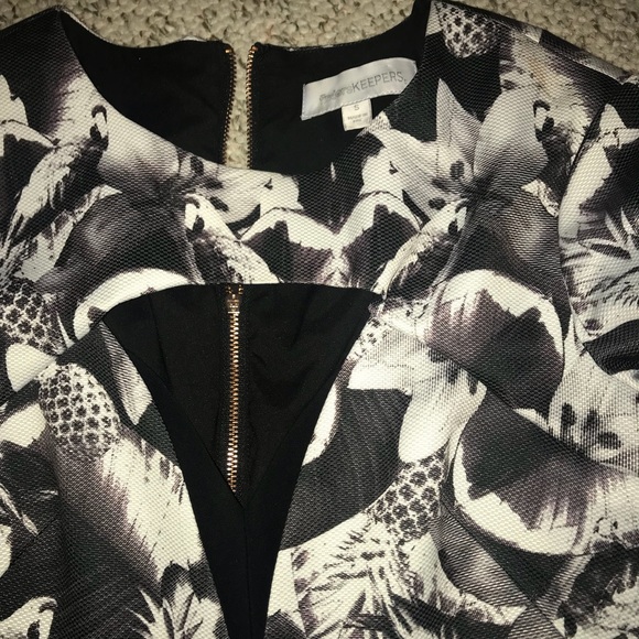 Finders Keepers Last Goodbye Dress printed mini - Picture 3 of 6